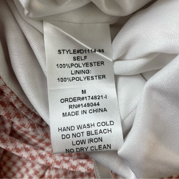 PAPAYA Pink Lace Up Back Dress Size Medium - Picture 8 of 8